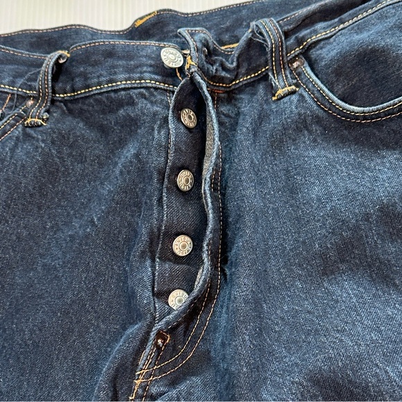 EVISU Cotton Denim Embroidered Blue Jean Shorts 38 like new tagged 38 waist - Picture 13 of 14